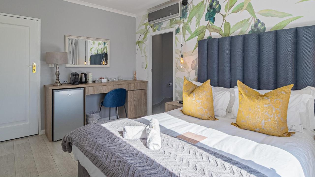 The Salene Hotel & Apartments Stellenbosch Bagian luar foto